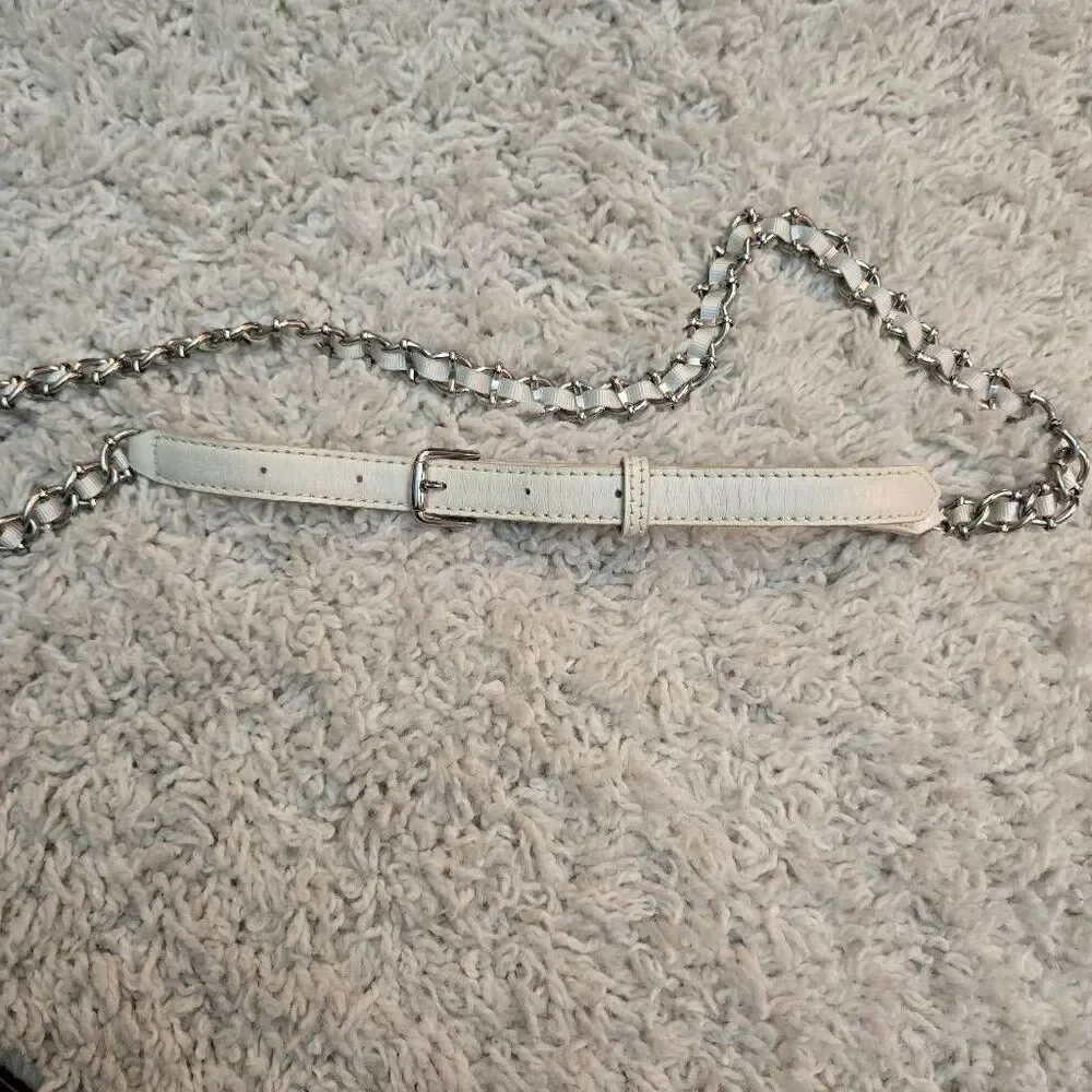 Ann Taylor White Leather and Chain Ribbon Belt M